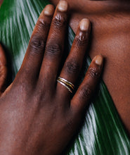 Charger l'image dans la galerie, Trois Bagues Argent Fine .: Reflets n°2