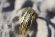 Charger l'image dans la galerie, Bague en laiton .: Tierra n°1