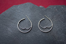 Charger l'image dans la galerie, Boucles d'oreille .: Minuit