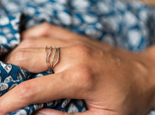 Charger l'image dans la galerie, Bague .: Vagues n°1