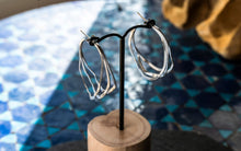 Charger l'image dans la galerie, Boucles d'oreille .: Vagues n°2