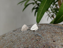 Charger l'image dans la galerie, Boucles d'oreille .: Apex